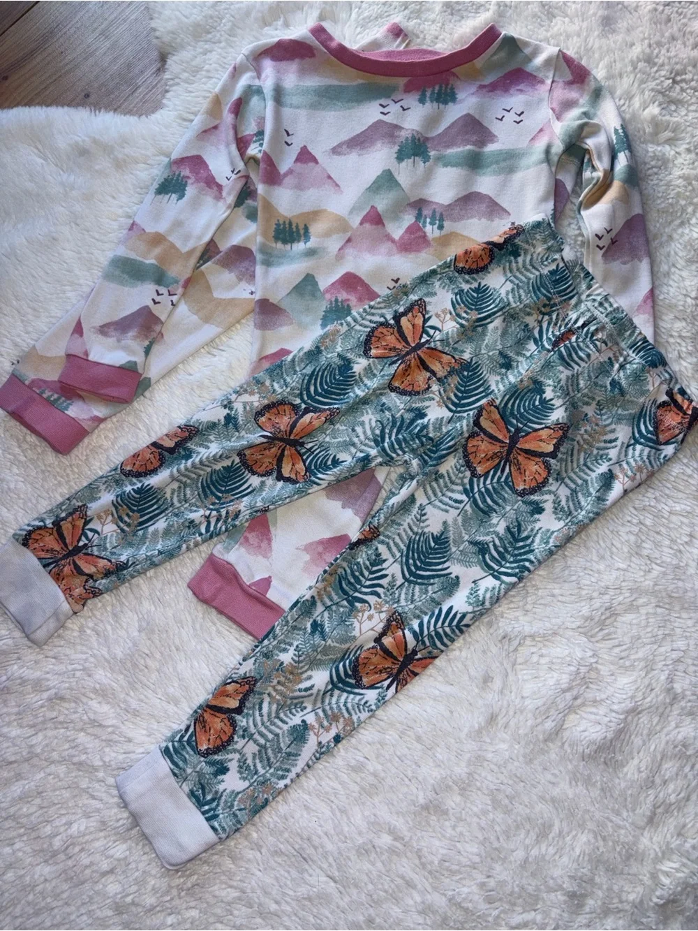 Two Burt’s Bees Kids Girls 2T Pajama Sets Organic Cotton Butterflies Watercolor